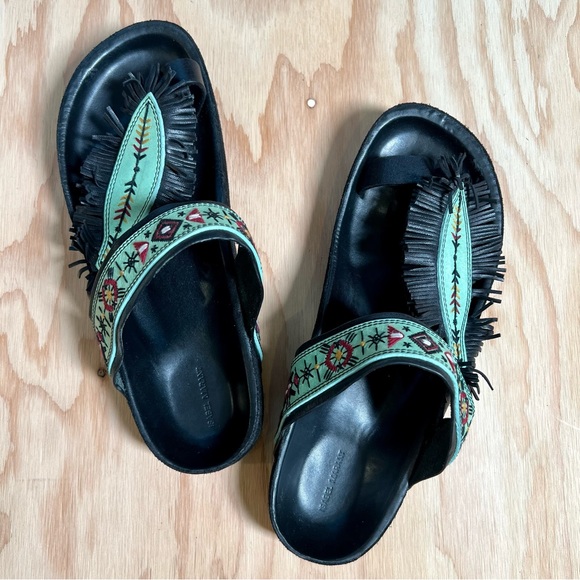 ⵊsᴀʙᴇʟ Mᴀʀᴀᴍᴛ Lᴇᴀᴛʜᴇʀ Eᴍʙʀᴏɪᴅᴇʀᴇᴅ Sʟɪᴅᴇs - Picture 3 of 11